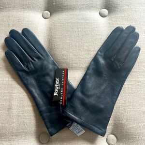 Leather gloves nwt